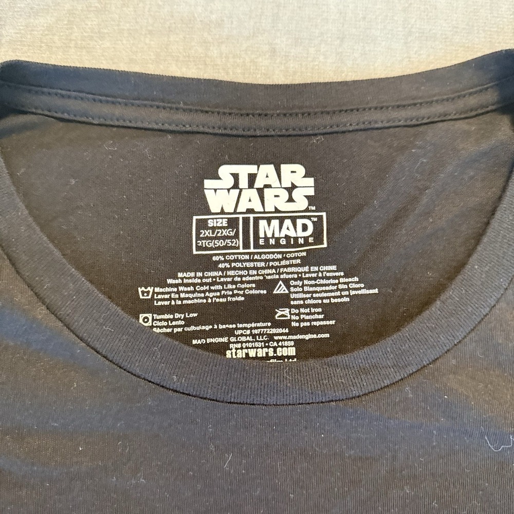 Star Wars Darth Vader Graphic T Shirt Mens 2XL Black Lightsaber Movie Tee - Picture 4 of 4